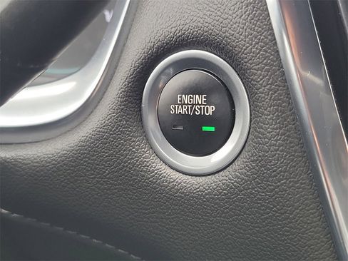 Certified 2023 Chevrolet Traverse LT image 11