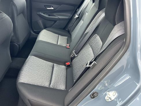 New 2026 Nissan Sentra SV w/ SV Convenience Package FWD image 18
