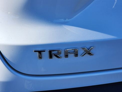 New 2026 Chevrolet Trax LT image 10