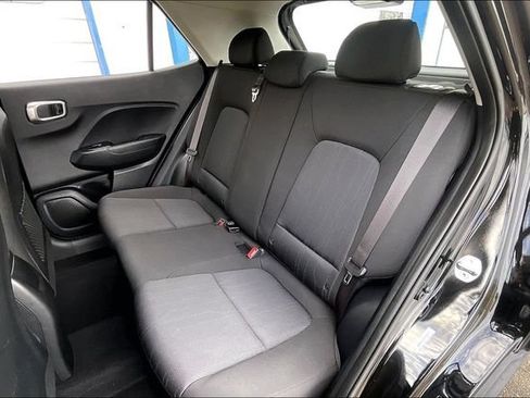 Certified 2026 Hyundai Venue SE FWD image 28