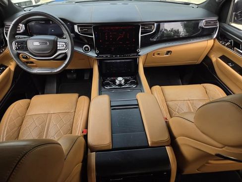 Used 2024 Jeep Grand Wagoneer Series III w/ Rear Seat Video Group 1 AWD/4WD image 6