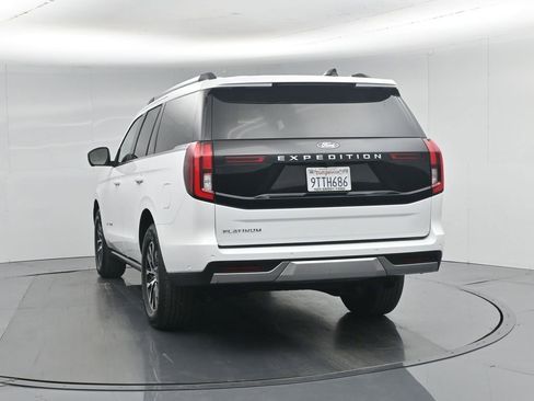 Used 2025 Ford Expedition Platinum AWD/4WD image 61