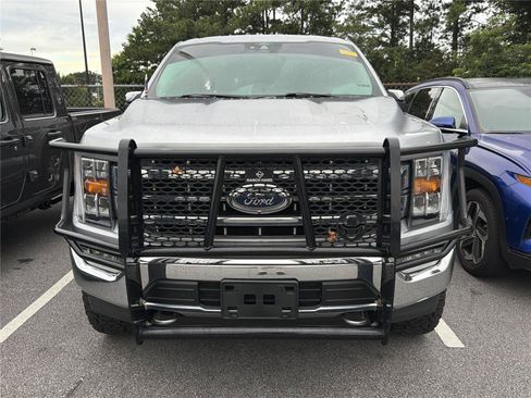 Used 2021 Ford F150 Lariat AWD/4WD image 2