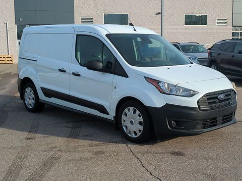 Used 2022 Ford Transit Connect XL image 2