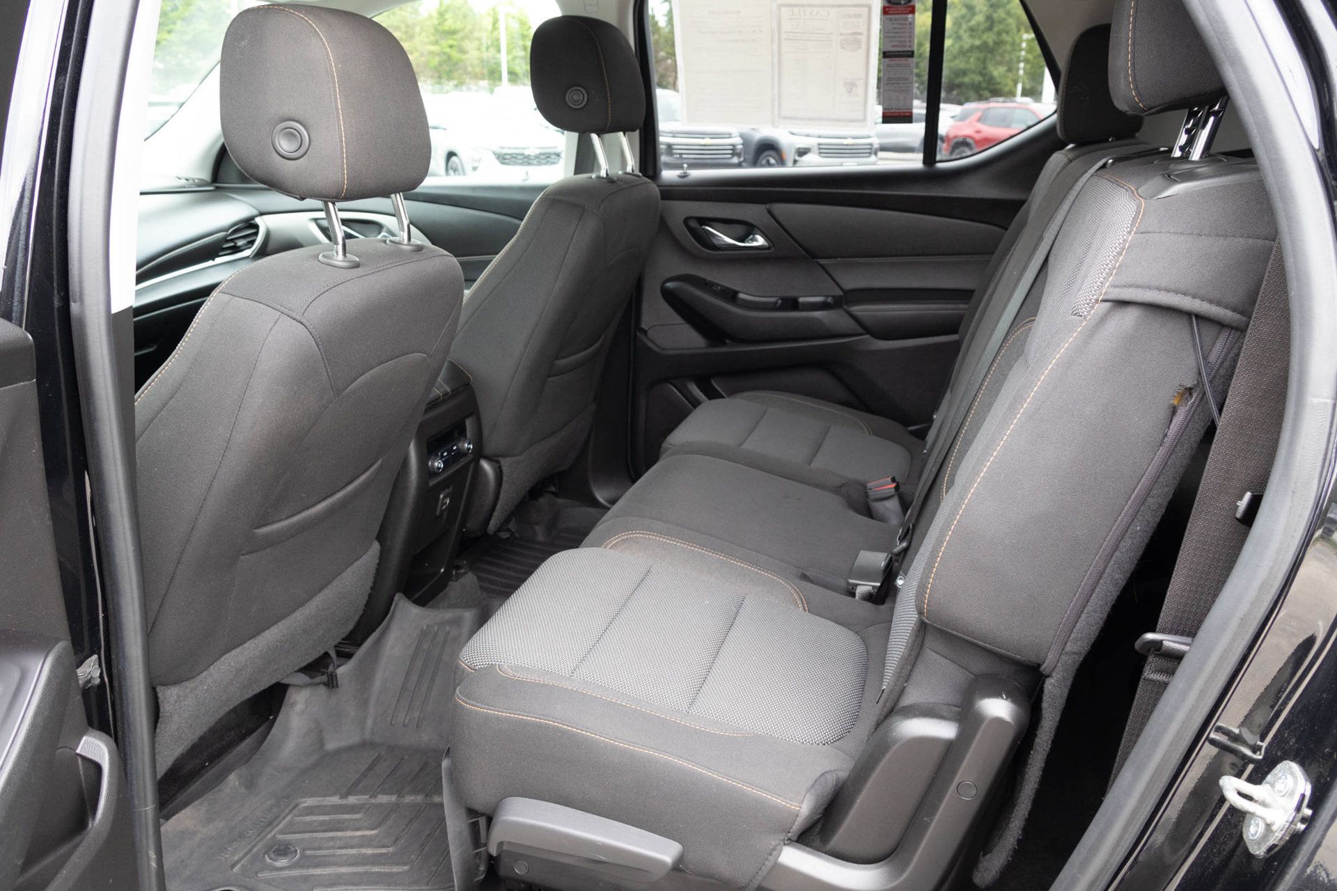 Used 2019 Chevrolet Traverse LS FWD image 35