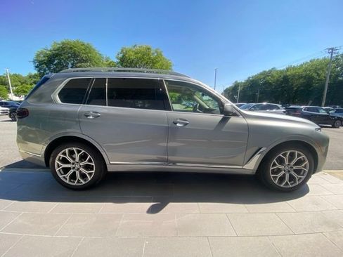 Used 2024 BMW X7 xDrive40i w/ Premium Package AWD/4WD image 6