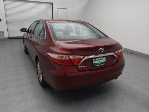 Used 2017 Toyota Camry XLE image 6