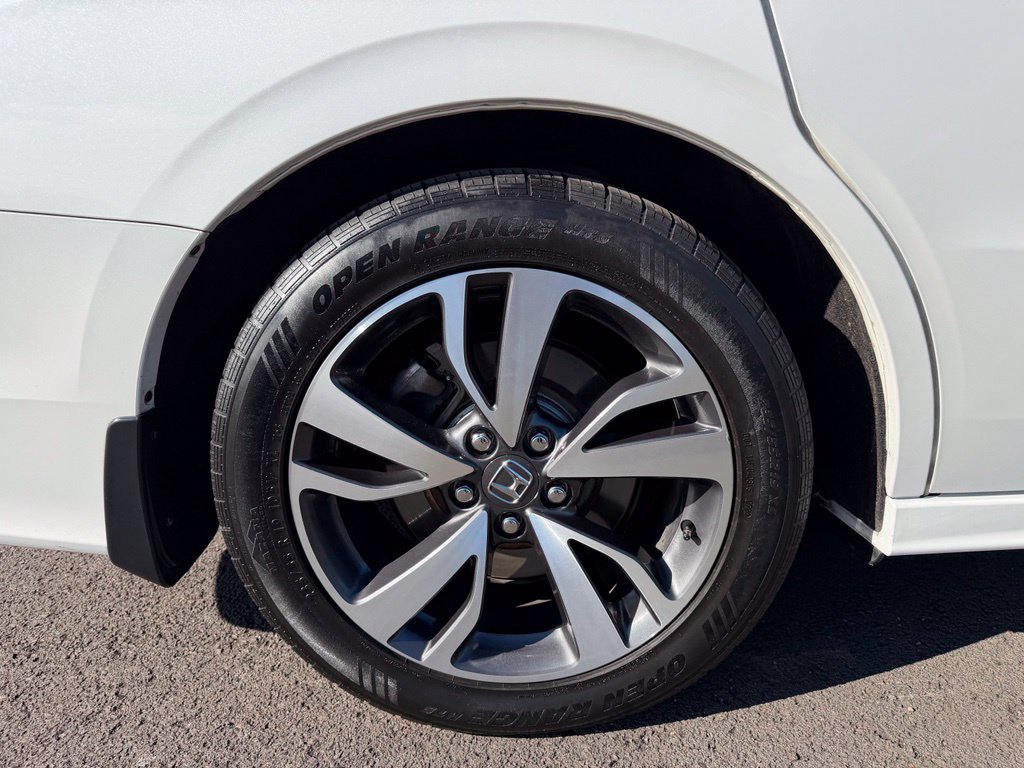 Used 2021 Honda Odyssey Touring image 9
