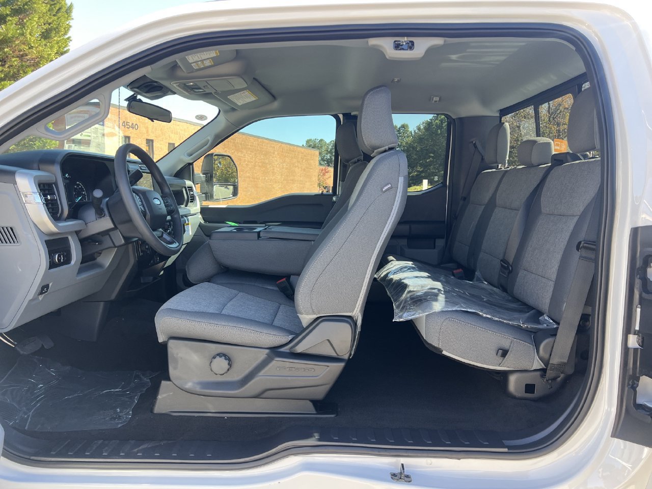 New 2027 Ford F250 XL w/ STX Appearance Package AWD/4WD image 15