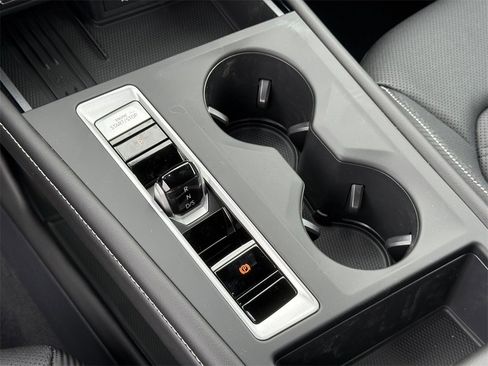 New 2026 Volkswagen Atlas Cross Sport SE image 19