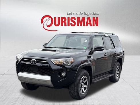 Used 2024 Toyota 4Runner TRD Off-Road Premium image 5