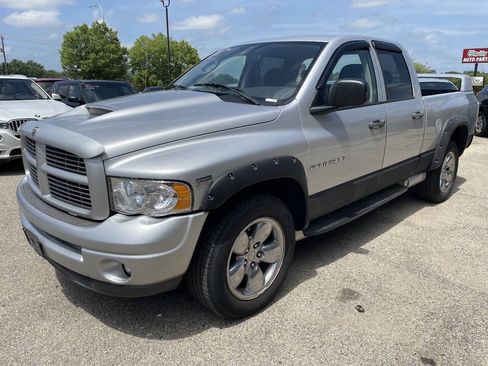 Used 2005 Dodge Ram 1500 Truck SLT w/ Daytona Edition Group AWD/4WD image 4