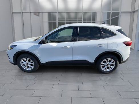 Certified 2025 Ford Escape Active AWD/4WD image 5
