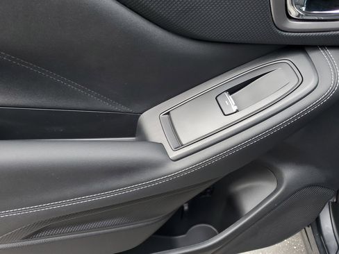 Used 2021 Subaru Forester Limited w/ Popular Package #3 image 12