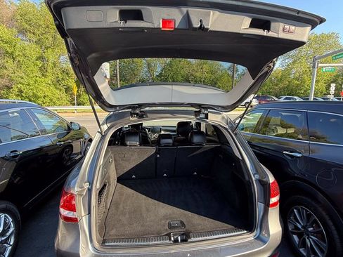 Used 2016 Mercedes-Benz GLC 300 4MATIC w/ Premium Package image 13