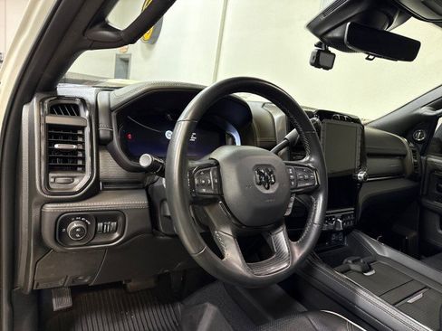 Used 2024 RAM 2500 Limited image 17