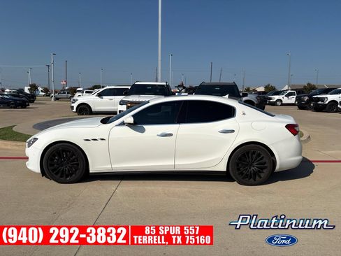 Used 2020 Maserati Ghibli S Q4 AWD/4WD image 16