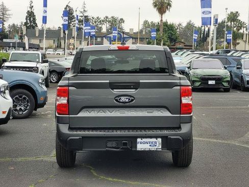 New 2026 Ford Maverick XLT w/ XLT Luxury Package AWD/4WD image 32