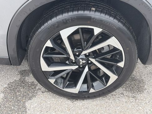 Used 2024 Mitsubishi Outlander SE AWD/4WD image 9