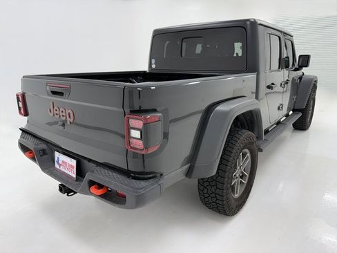 Used 2025 Jeep Gladiator Mojave w/ Convenience Group image 20