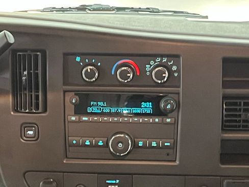 New 2025 Chevrolet Express 3500 w/ Power Convenience Package image 21