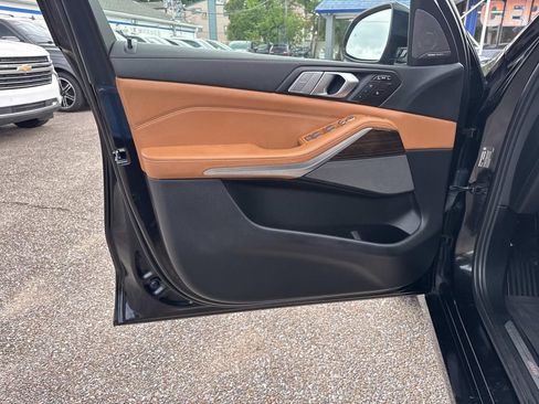 Used 2021 BMW X7 xDrive40i w/ Premium Package AWD/4WD image 22