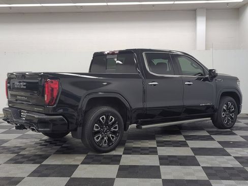 Used 2024 GMC Sierra 1500 Denali Ultimate AWD/4WD image 7