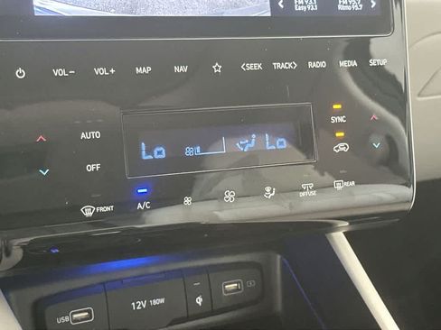 Used 2024 Hyundai Tucson SEL w/ Convenience Package FWD image 20