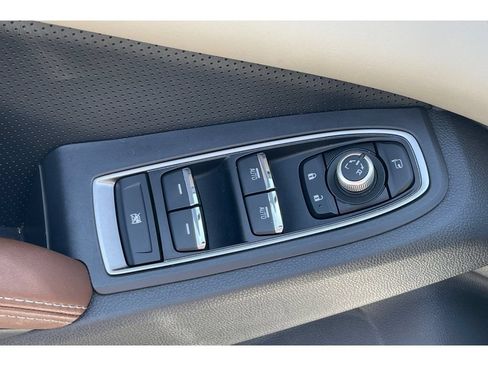 Used 2021 Subaru Ascent Touring w/ Popular Package #2A AWD/4WD image 12