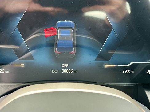 New 2026 BMW i5 eDrive40 w/ M Sport Package image 9