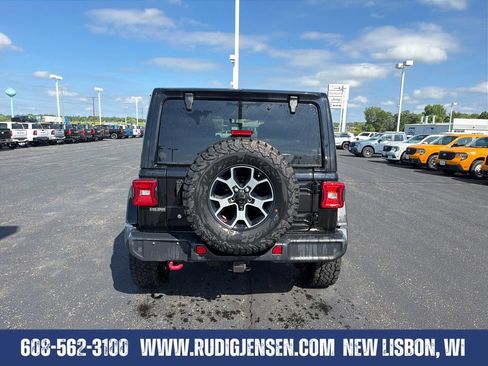 Used 2019 Jeep Wrangler Unlimited Rubicon AWD/4WD image 4