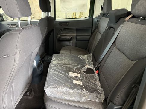 New 2025 Ford Maverick XLT w/ XLT Luxury Package image 18