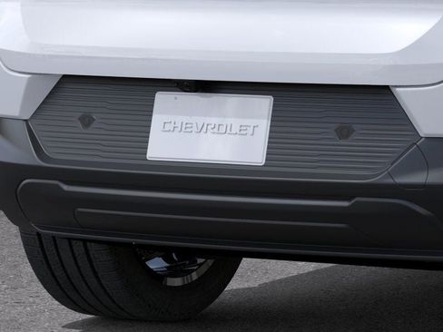 New 2026 Chevrolet Equinox EV LT w/ LPO, Blackout Package FWD image 33