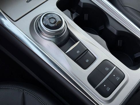 Certified 2023 Ford Explorer XLT w/ Equipment Group 202A RWD image 36