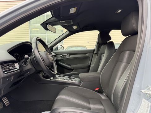 Used 2023 Honda Civic Sport image 13