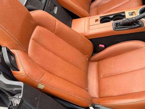 Used 2006 MAZDA MX-5 Miata Grand Touring w/ Suspension Pkg image 29