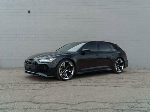 Used 2025 Audi RS 6 performance image 1