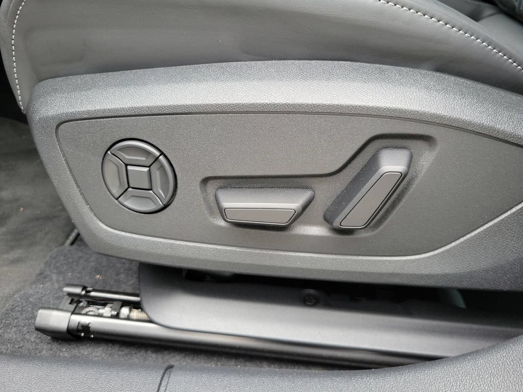 Used 2024 Audi S3 Premium Plus w/ Premium Plus Package AWD/4WD image 12
