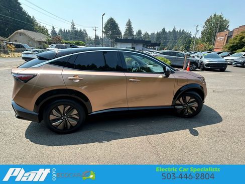 Used 2023 Nissan Ariya FWD image 14