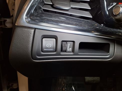 Certified 2023 Cadillac XT5 Premium Luxury image 13