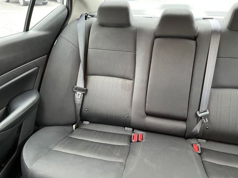 Used 2025 Nissan Altima 2.5 SV image 38