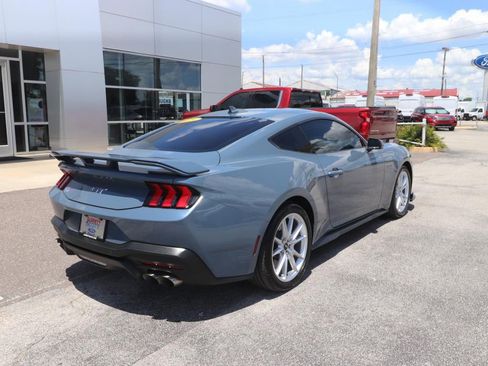 Used 2025 Ford Mustang GT Premium RWD image 15