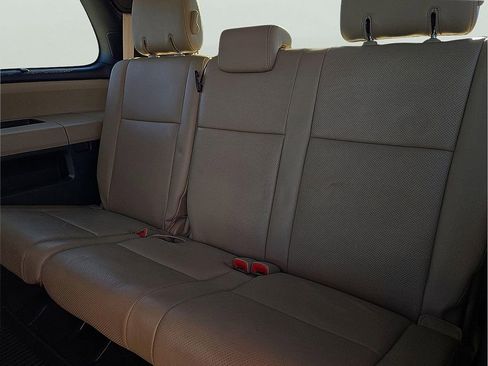 Used 2017 Toyota Sequoia Platinum image 10