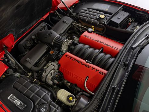 Used 2002 Chevrolet Corvette Z06 w/ Memory Pkg image 36