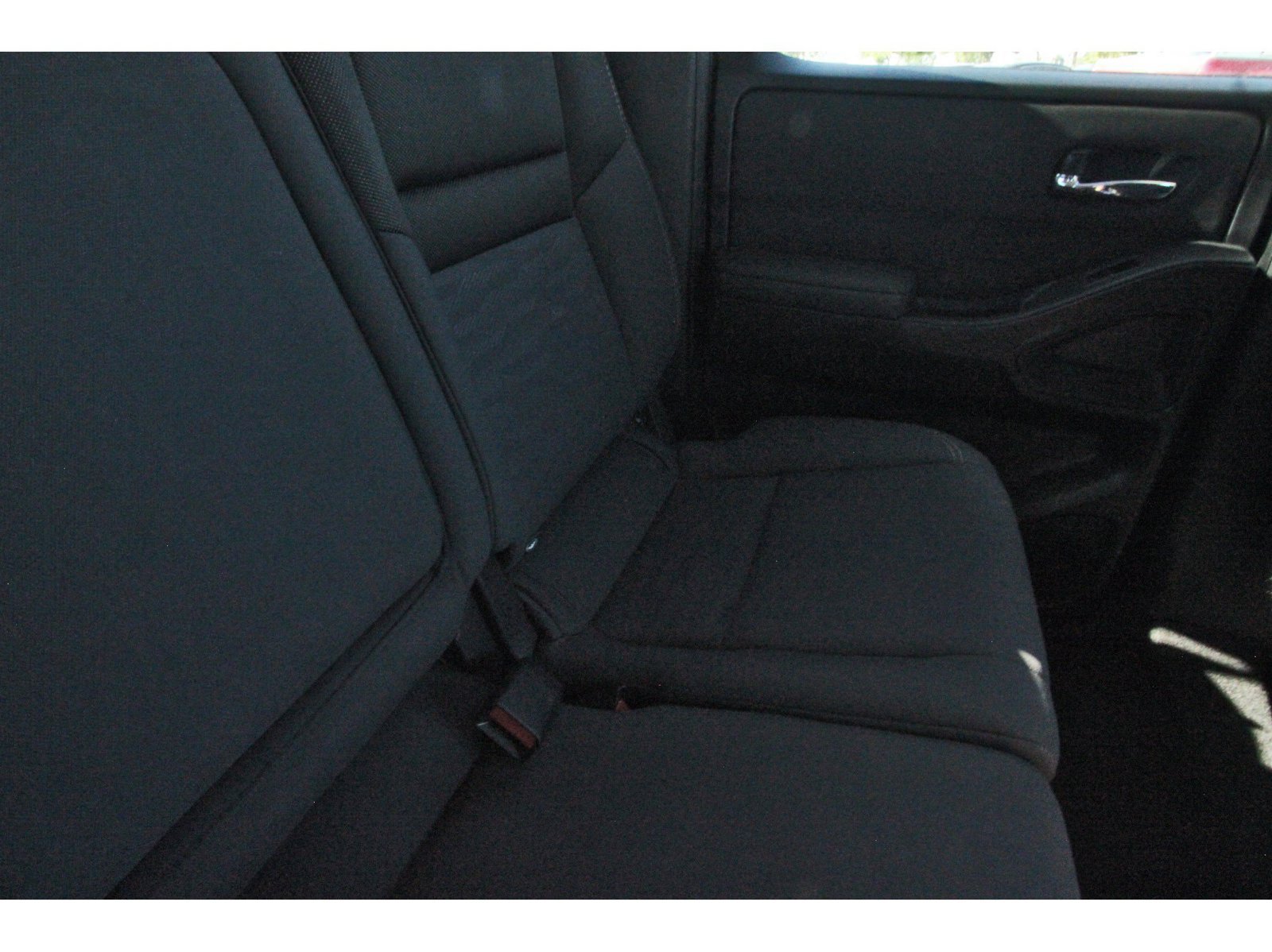 Certified 2024 Nissan Frontier SV AWD/4WD image 16