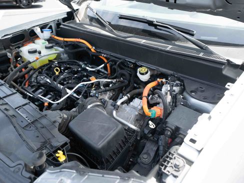Used 2024 Ford Maverick XLT w/ XLT Luxury Package FWD image 32