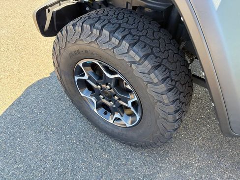 Used 2023 Jeep Wrangler Unlimited Rubicon 4xe w/ Cold Weather Group AWD/4WD image 32