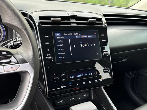 Used 2024 Hyundai Tucson SEL FWD image 12