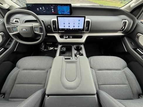 New 2027 Ford Expedition Max Active AWD/4WD image 22