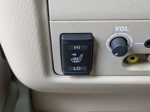 Used 2014 Nissan Pathfinder Platinum w/ Platinum Premium Package FWD image 17